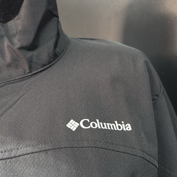 Columbia Vista Hills Soft Shell,water repellent,pockets,elastic waist jacket - Picture 2 of 14
